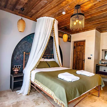 Alika Castle House Hotel