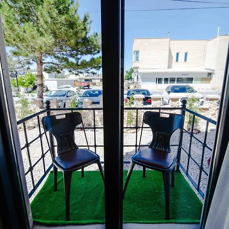 Alika Castle House Отель *