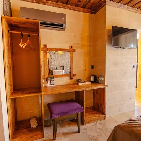 Alika Castle House