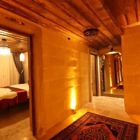 Alika Castle House Hotel *