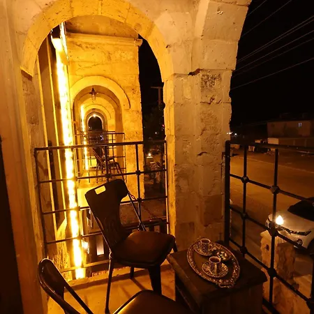Alika Castle House Отель *