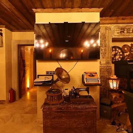 Alika Castle House Отель *