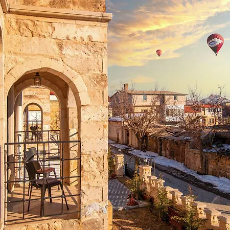Alika Castle House Отель *