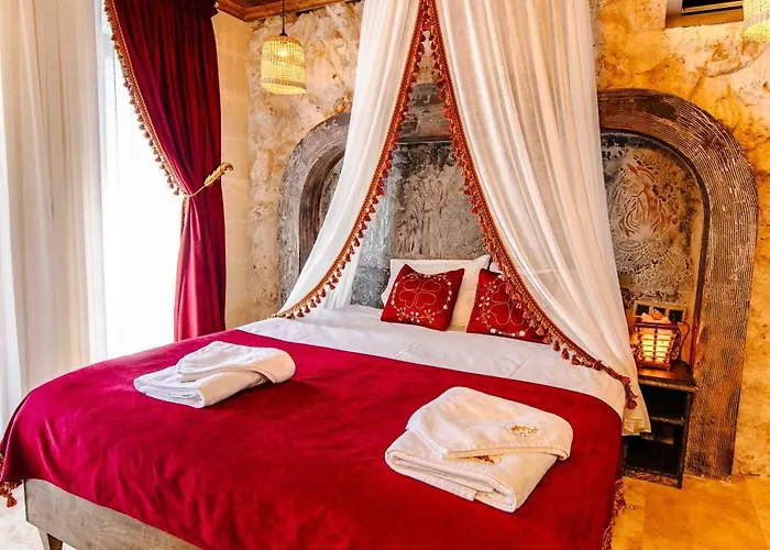 Alika Castle House Szálloda *