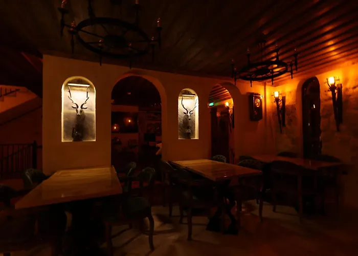 Alika Castle House Szálloda